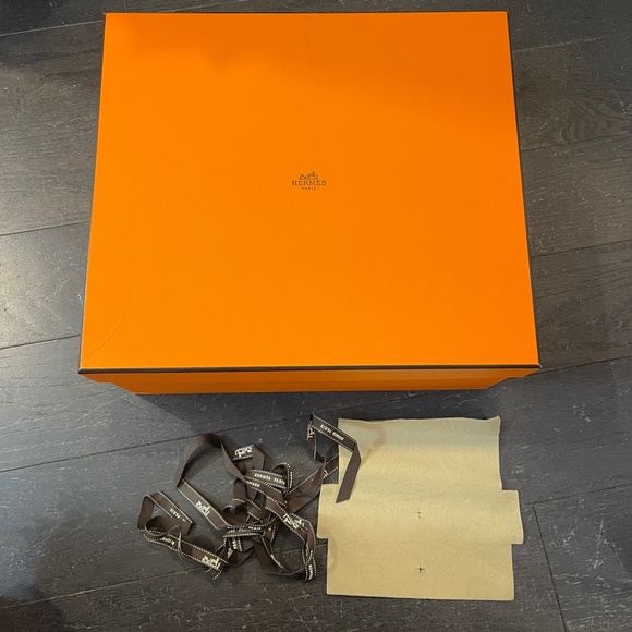 Hermes Garden party 30 empty box with ribbon tissue care book storage decoration - Picture 1 of 16